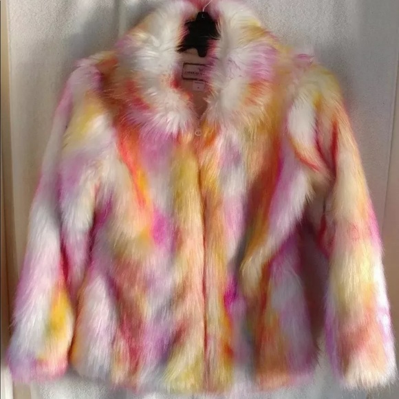 American Widgeon Other - 🧣🧤American Widgeon girls faux fur coat